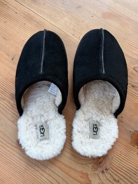 Ugg Scuff Slippers